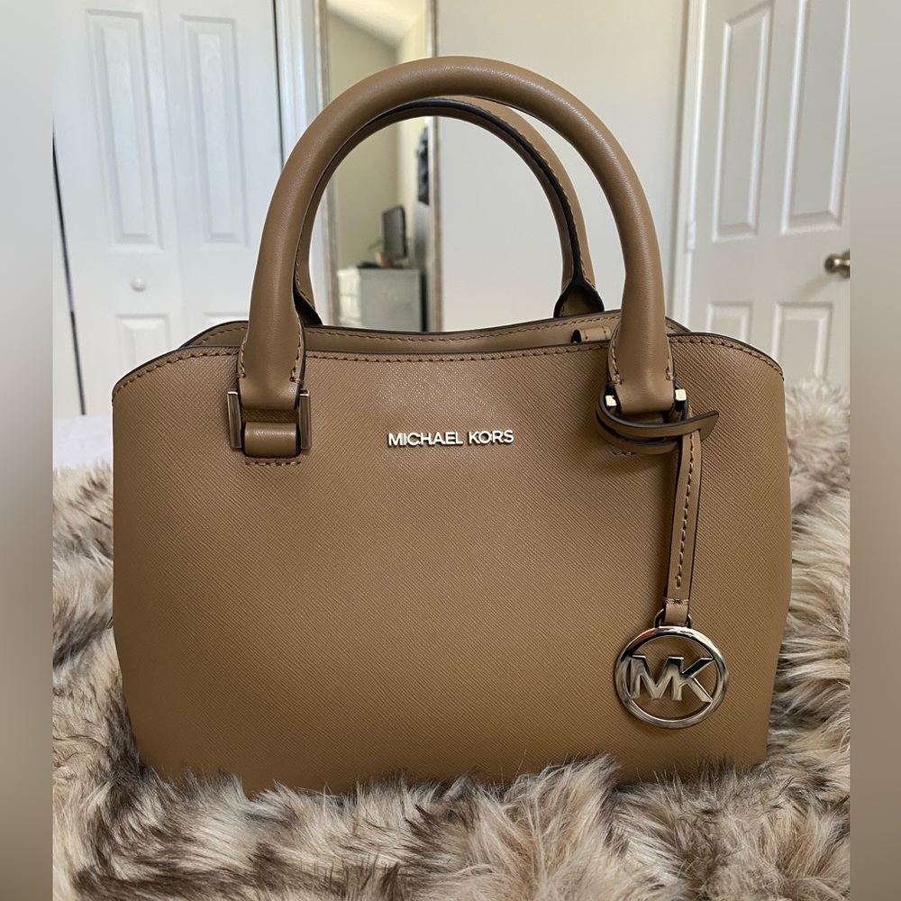 NWT Michael Kors Savannah Small Satchel - Saffiano Leather - Husk